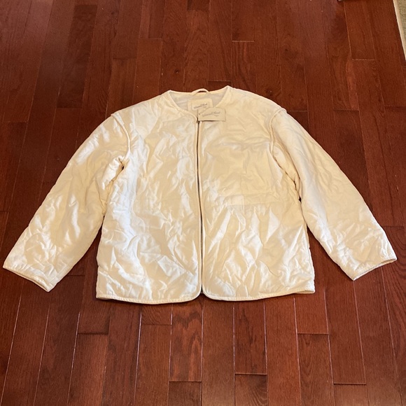 Universal Thread Women's Corduroy Jacket - Off White - Picture 3 of 7